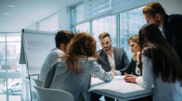 Do zhromaždenia patrí každý člen urbáru