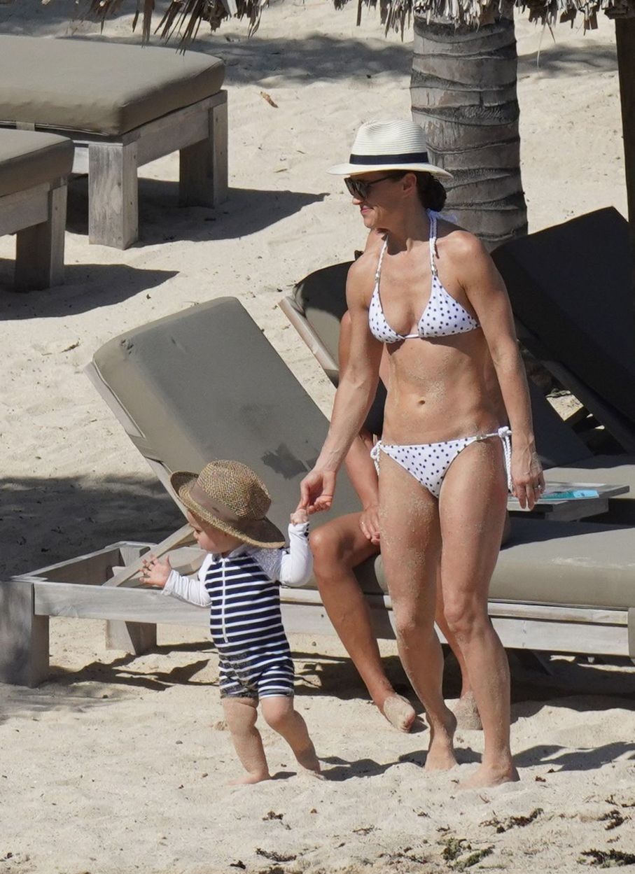 Pippa Matthews-Middleton a jej synček Arthur...