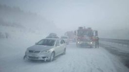 Pri Poprade sa zrazilo 17 áut, autobus a dodávky. Diaľnica je už prejazdná