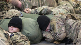 Iracký parlament vyhostil cudzích vojakov, na Bagdad dopadli rakety