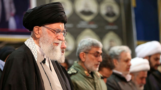 Iránsky vodca vydal príkaz na údery na Izrael
