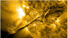 Českí vedci prispeli k pochopeniu slnečných erupcií, ktoré ovplyvňujú aj prístroje na Zemi