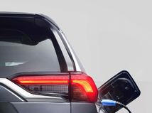Toyota RAV4 Plug-in Hybrid - 2020