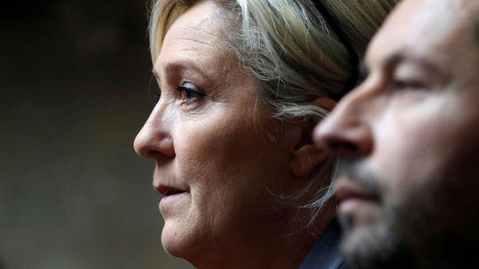 Le Penová bude opäť kandidovať za prezidentku Francúzska