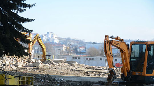 Toto zostalo po paneláku zdemolovanom výbuchom...