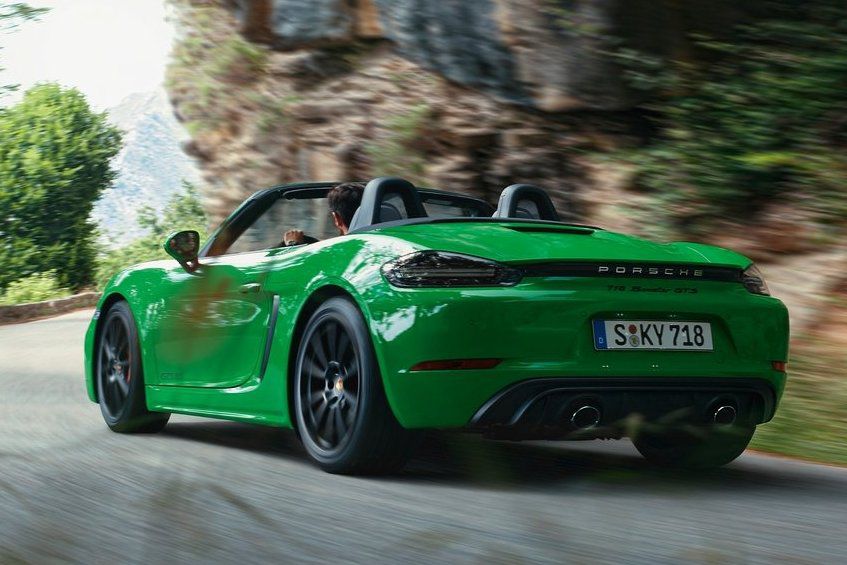 Aj otvorená verzia 718 Boxster GTS 4.0...