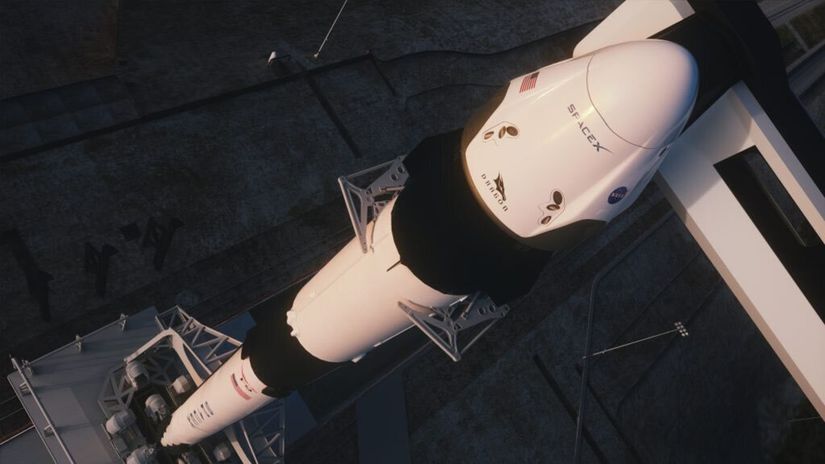 SpaceX falcon 9 crew dragon raketa