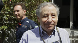 Tímy F1 straší 25 pretekov. Berme to ako požehnanie, vyzýva Todt 