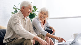 Predčasný dôchodok: Komu sa oplatí a kto na ňom stratí?