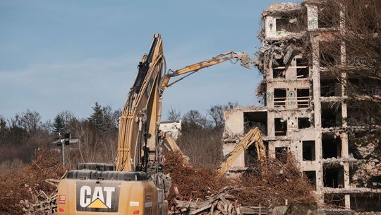 Demolujú poslednú budovu Rázsoch, recyklované sutiny speňažia
