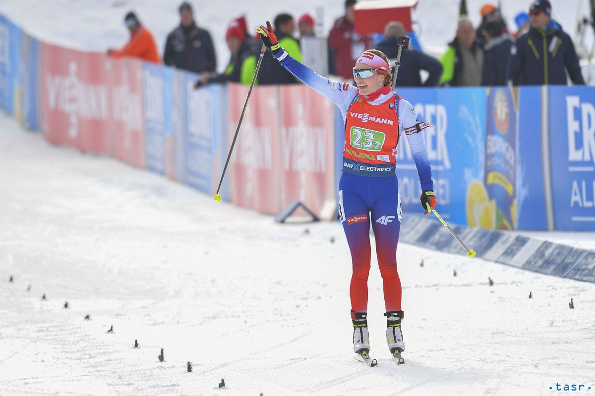 Ivona Fialková v cieli mixu dvojíc v Pokljuke.