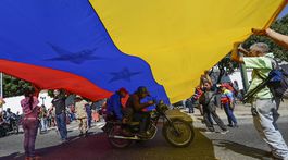 Vlani zahynulo počas protestov vo Venezuele 67 ľudí