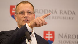 Kollár verí, že nájomné byty postaví. Za peniaze z EÚ a II. piliera