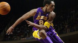 Kobe Bryant, 2001