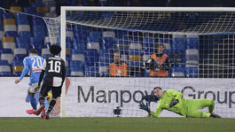 Veľký skalp, Neapol s Lobotkom skolil Juventus. Škriniar sa vypýtal z ihriska