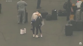 Keď chlapi plačú. Kamery zachytili hráčov Lakers trúchliť za Bryantom