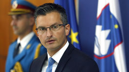 Slovinský premiér Marjan Šarec odstúpil z funkcie