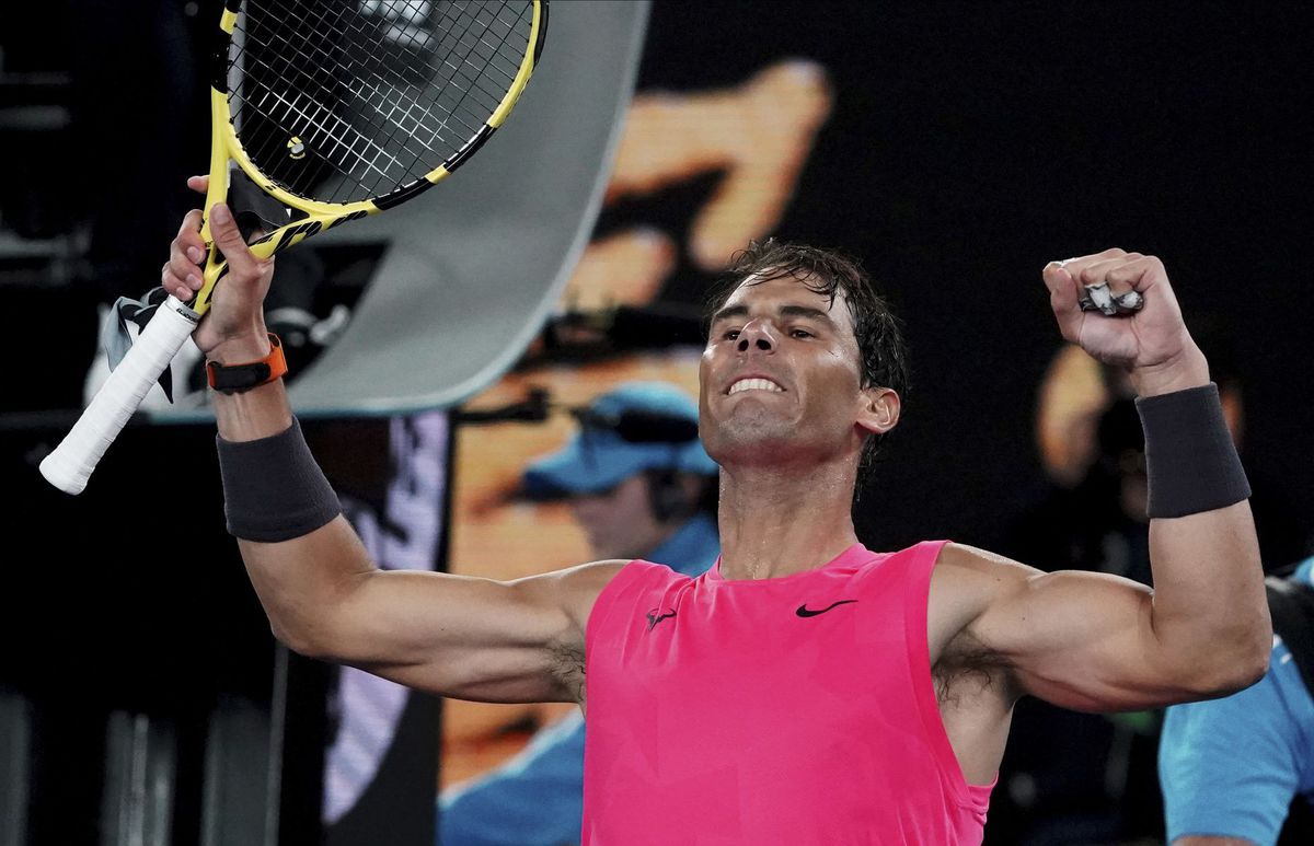 Rafael Nadal a jeho víťazné gesto po postupe do...
