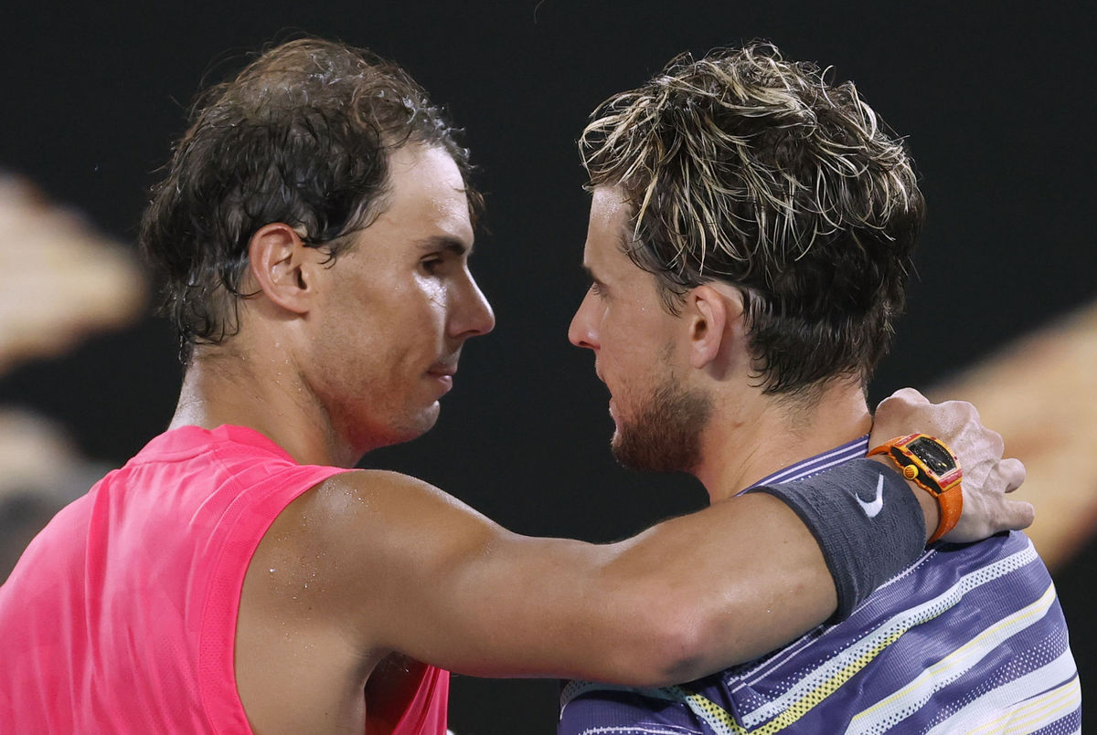 Dominic Thiem (vpravo) a Rafael Nadal po...
