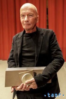 Erik Jakub Groch