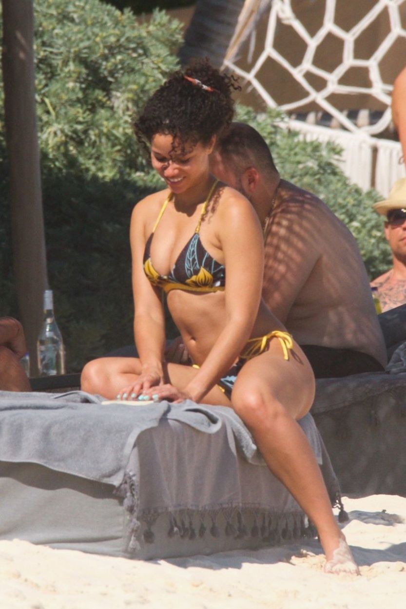 Herečka Alisha Wainwright si užívala relax a...