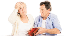 Ľudia v problémoch si mierne prilepšia. Od januára stúpnu dávky v hmotnej núdzi