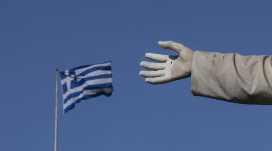 Eurokomisia oficiálne ukončila zvýšený dohľad nad hospodárením Grécka