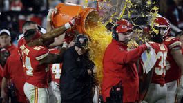 Nepozná vlastnú krajinu? Trump sa počas Super Bowlu strápnil