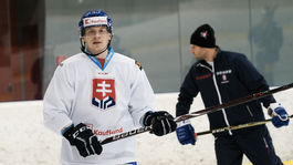 Koronavírus vyhnal Bondrov tím z domova: Rúško som nosil už predtým 