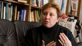 Etnologička Katarína Nádaská o rodinnom živote našich predkov: Dojčilo sa dlho, aj šesťročné deti