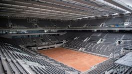 Nová pýcha Roland Garros. Dážď či tma už najväčší kurt nezaskočia