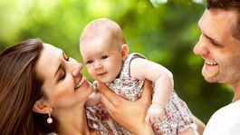 Daňový bonus na dieťa si neoprávnene nárokovalo vyše 7 tisíc rodičov