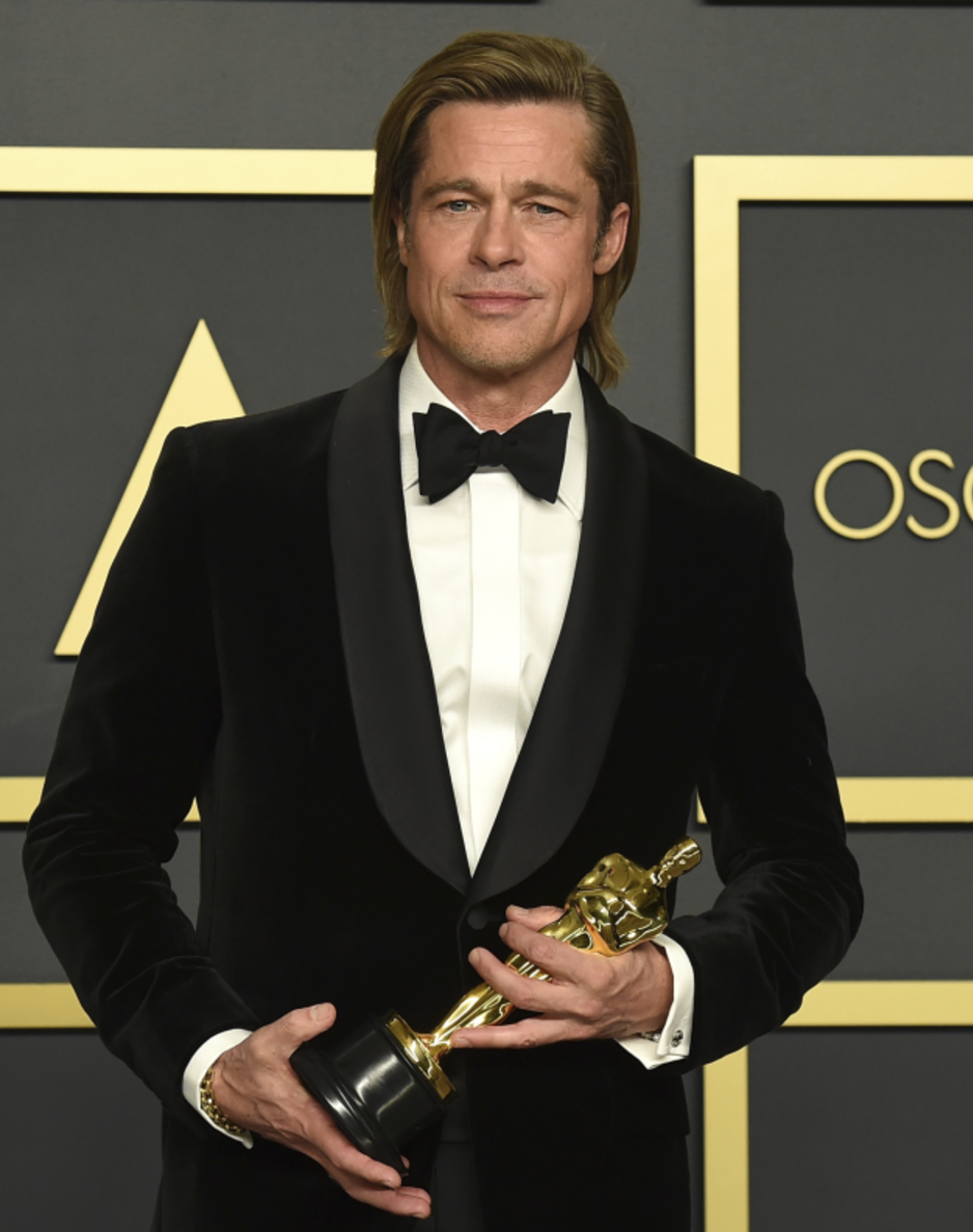 Brad Pitt  počas udeľovanie cien americkej...