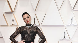 Herečka Gal Gadot v kreácii Givenchy Haute Couture. 