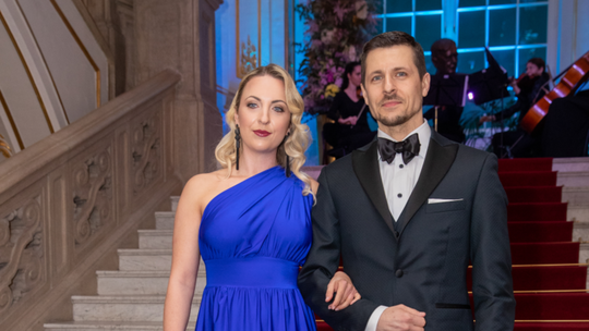 Herec Juraj Loj so sesternicou na Prešporskom...