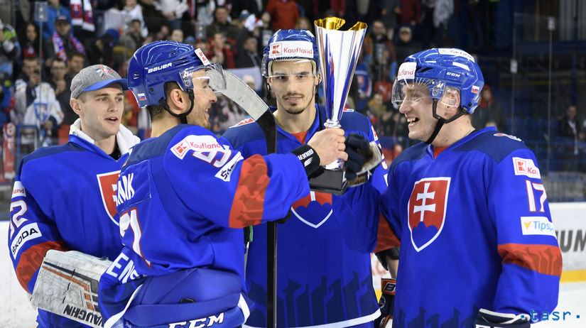 Slovenskí hokejisti po víťazstvách nad...