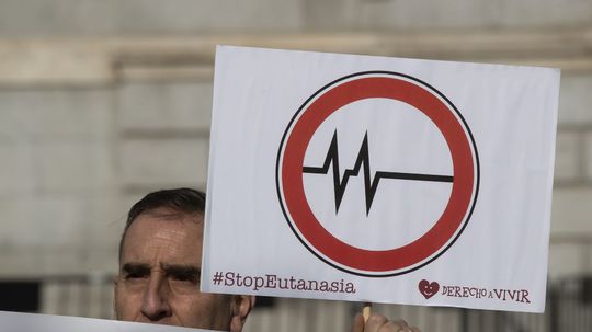 Slovinci v referende odmietli eutanáziu len tesne