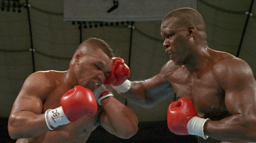 James Douglas zasahuje Mika Tysona v pamätnom...