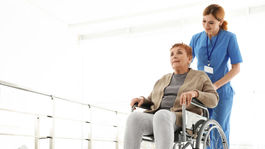 Ako žiadať o opatrovateľskú službu