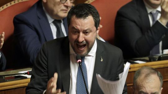 Salvini už nemá imunitu, môžu ho súdiť
