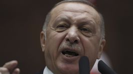 Erdogan: Európa sa musí podeliť o "bremeno" spojené s migrantmi