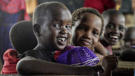 školáci Masajovia Keňa