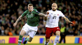 Tvrdá rana pre Írov. Proti Slovensku nenastúpi hviezdny stredopoliar