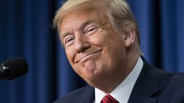 Trump mal na linke šéfov NHL, NBA a NFL. Chce skorý reštart súťaží