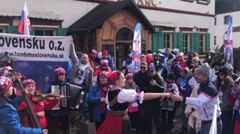 Guláš, dychovka, skvelá nálada. Vlhovej fanklub to rozbalil naplno