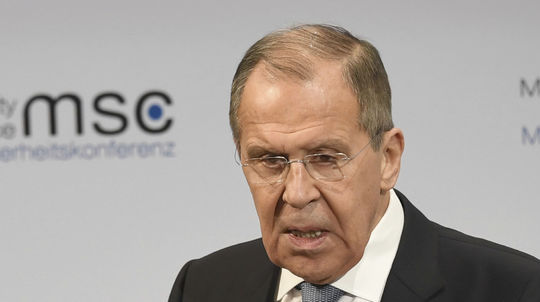 Lavrov: Rusko nebude brať do úvahy agresívne požiadavky USA ohľadne Iránu