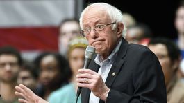 Biden v primárkach uspel na juhu USA, Sanders vedie v Kalifornii