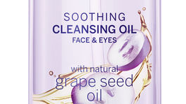 Nivea Soothing Cleansing Oil
