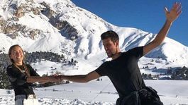 Z horúcej Austrálie priamo do Álp. Djokovič si vetral hlavu na lyžiach