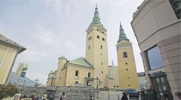 Považská galéria umenia predstavila online výstavu Pavillon des Cedres